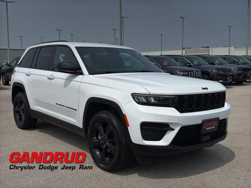 2023 Jeep Grand Cherokee Altitude