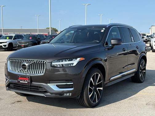 2023 Volvo XC90 B6 Plus 7-Seater