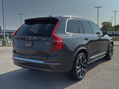 2023 Volvo XC90 B6 Plus 7-Seater