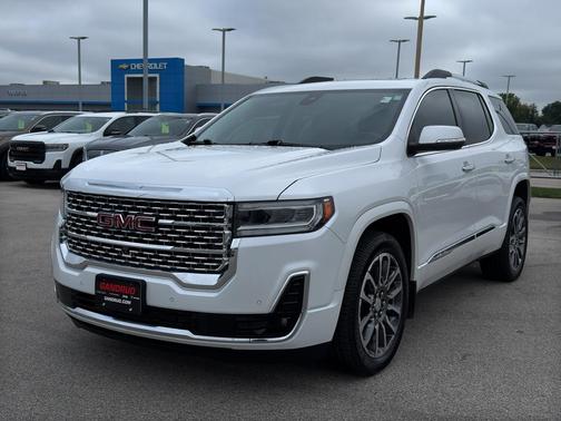2020 GMC Acadia Denali