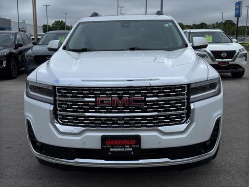 2020 GMC Acadia Denali