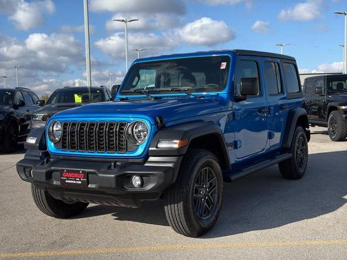 2024 Jeep Wrangler Sport