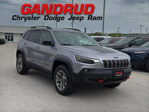 2022 Jeep Cherokee Trailhawk