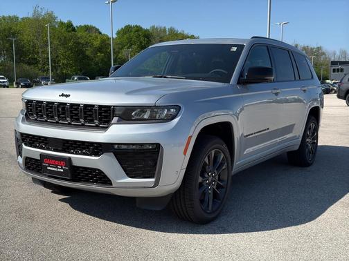 Silver Zynith 2026 Jeep Grand Cherokee L Limited