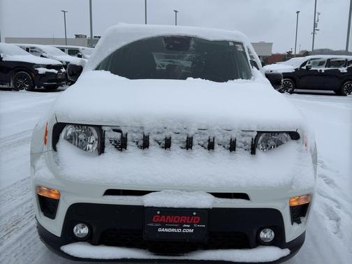 2023 Jeep Renegade Altitude
