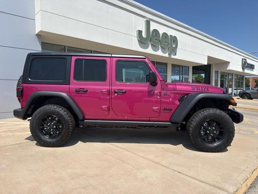 Tuscadero Pearlcoat 2026 Jeep Wrangler Sport