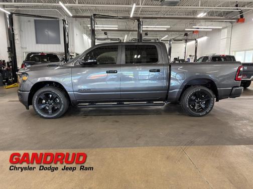Granite Crystal Clearcoat Metallic 2024 RAM 1500 Big Horn