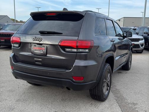 2017 Jeep Grand Cherokee Laredo
