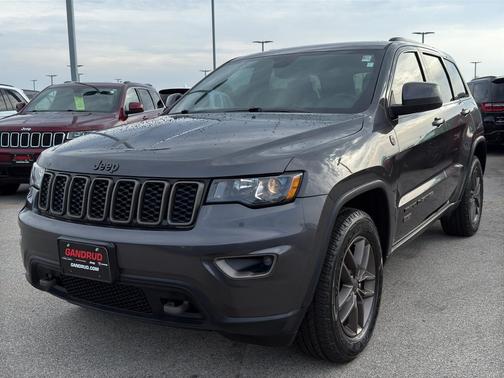 2017 Jeep Grand Cherokee Laredo