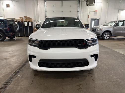 White Knuckle Clearcoat 2025 Dodge Durango GT