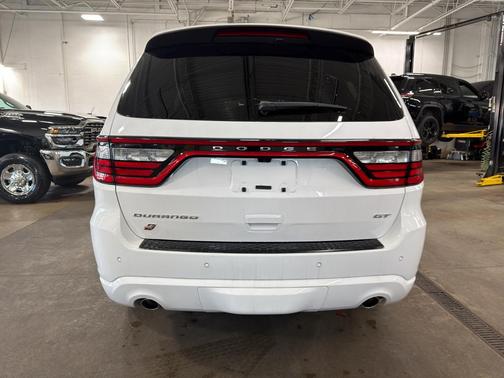 White Knuckle Clearcoat 2025 Dodge Durango GT