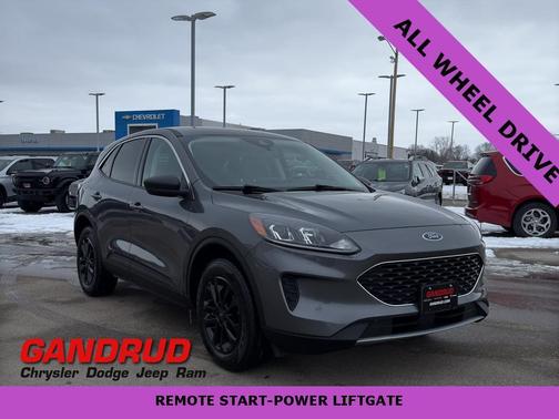 2022 Ford Escape SE