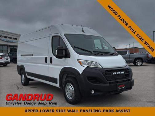 Bright White Clearcoat 2026 RAM ProMaster 2500 High Roof