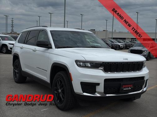 2023 Jeep Grand Cherokee L Laredo