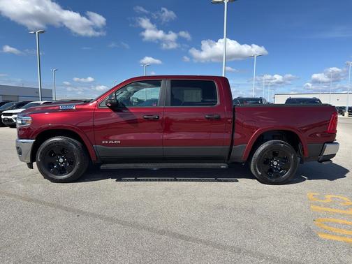 Delmonico Red Pearlcoat 2025 RAM 1500 Big Horn