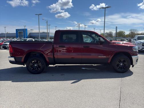 Delmonico Red Pearlcoat 2025 RAM 1500 Big Horn