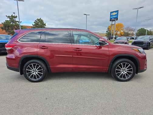 2018 Toyota Highlander SE