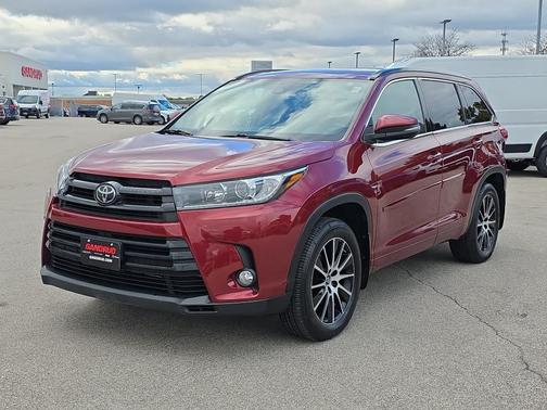 2018 Toyota Highlander SE