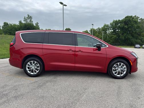 Red 2027 Chrysler Pacifica SELECT
