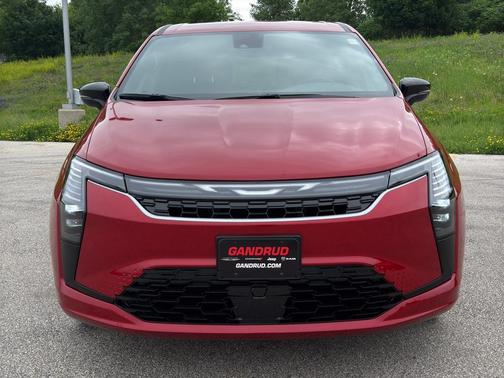 Red 2027 Chrysler Pacifica SELECT