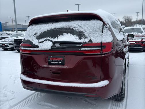 2022 Chrysler Pacifica Limited