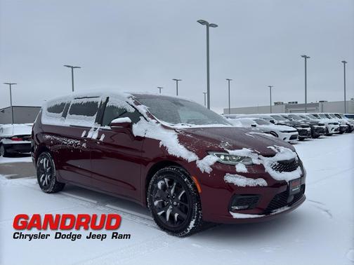 2022 Chrysler Pacifica Limited