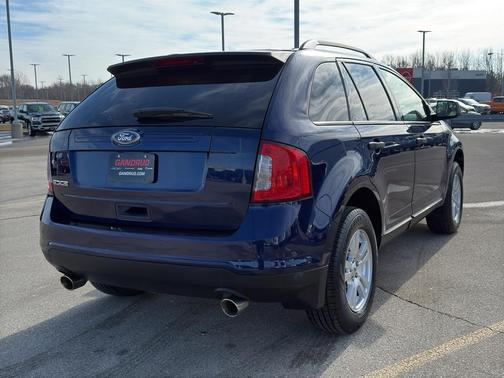 2011 Ford Edge SE