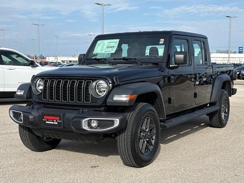 Black Clearcoat 2026 Jeep Gladiator Sport