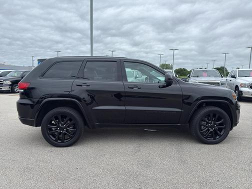 2021 Jeep Grand Cherokee Laredo X