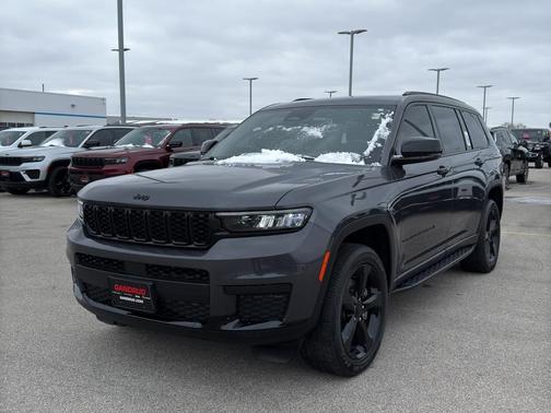 2023 Jeep Grand Cherokee L Laredo