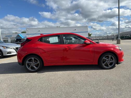 2020 Hyundai Veloster 2.0