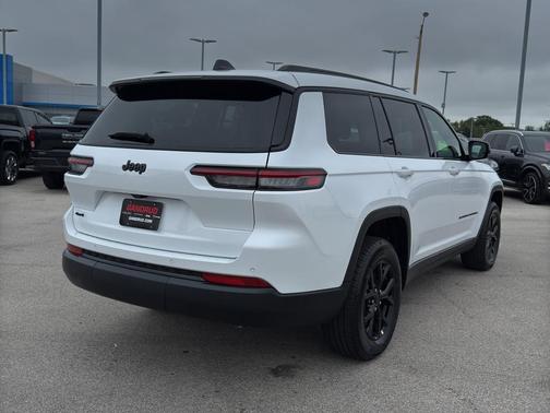2025 Jeep Grand Cherokee L Laredo
