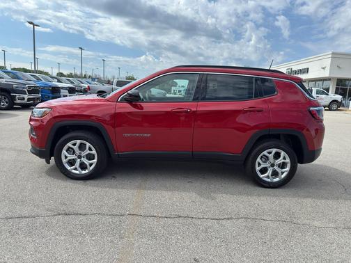 2025 Jeep Compass Latitude