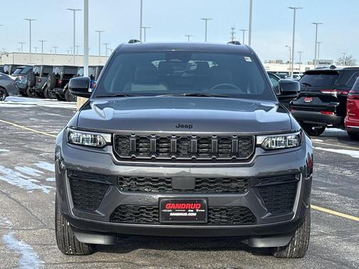 2026 Jeep Grand Cherokee L Laredo