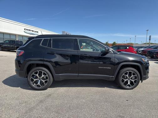 Diamond Black 2026 Jeep Compass Limited