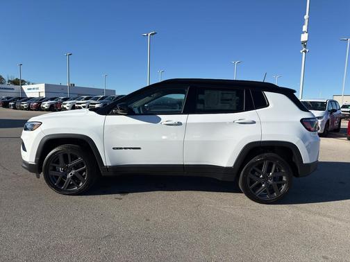 2026 Jeep Compass Limited Altitude
