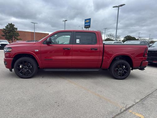 Molten Red Pearlcoat 2026 RAM 1500 Laramie
