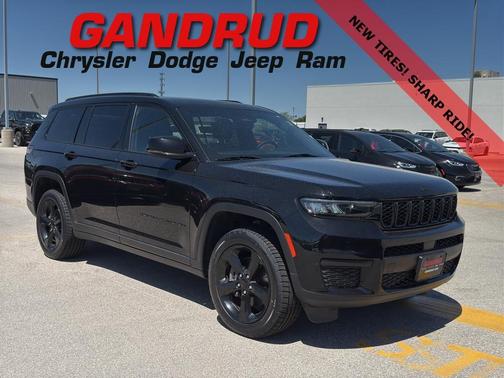 2023 Jeep Grand Cherokee L Laredo