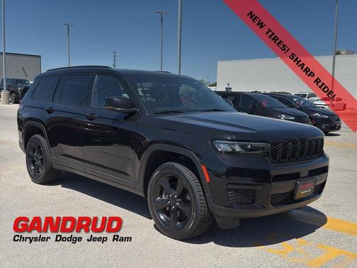 2023 Jeep Grand Cherokee L Laredo
