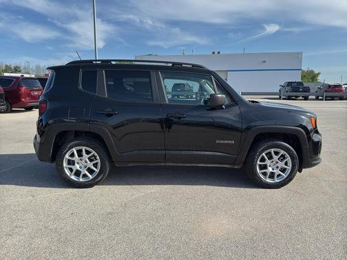2022 Jeep Renegade Latitude