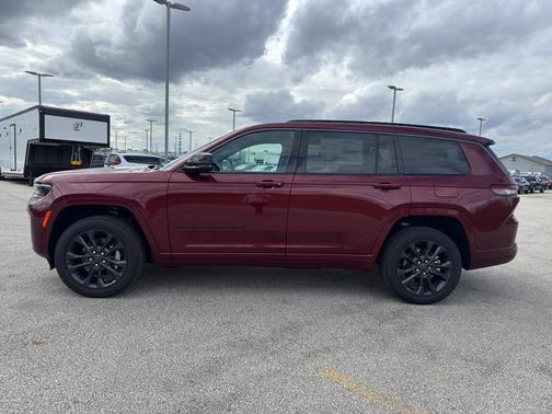 Velvet Red Pearlcoat 2026 Jeep Grand Cherokee L Limited