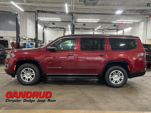 2024 Jeep Wagoneer Base