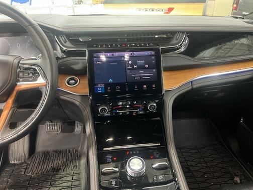 2024 Jeep Grand Cherokee L Summit