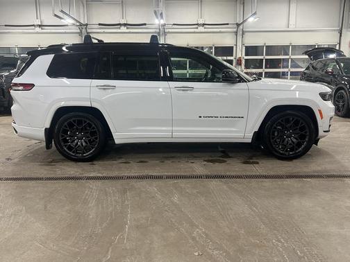 2024 Jeep Grand Cherokee L Summit