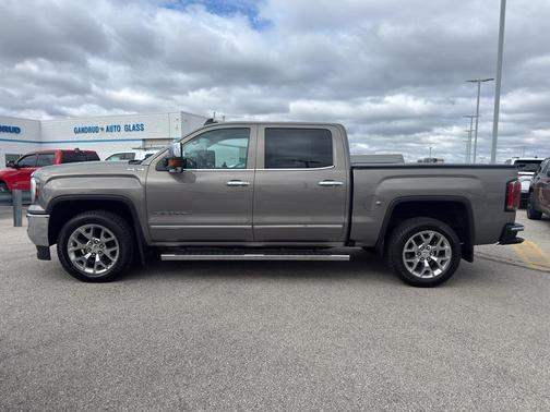 Pepperdust Metallic 2017 GMC Sierra 1500 SLT