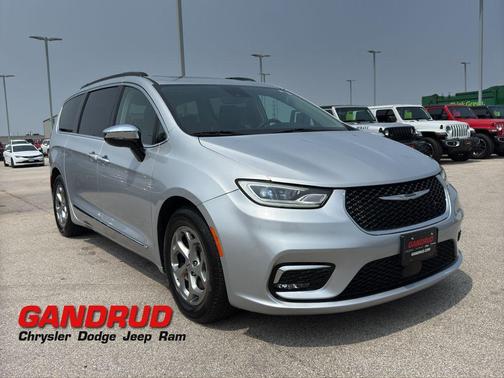 2023 Chrysler Pacifica Limited