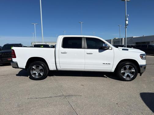Bright White Clearcoat 2023 RAM 1500 Laramie