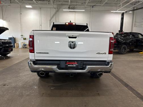 Bright White Clearcoat 2023 RAM 1500 Laramie