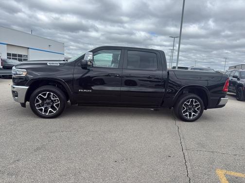 Diamond Black 2026 RAM 1500 Laramie