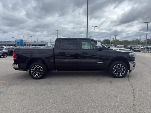 Diamond Black 2026 RAM 1500 Laramie